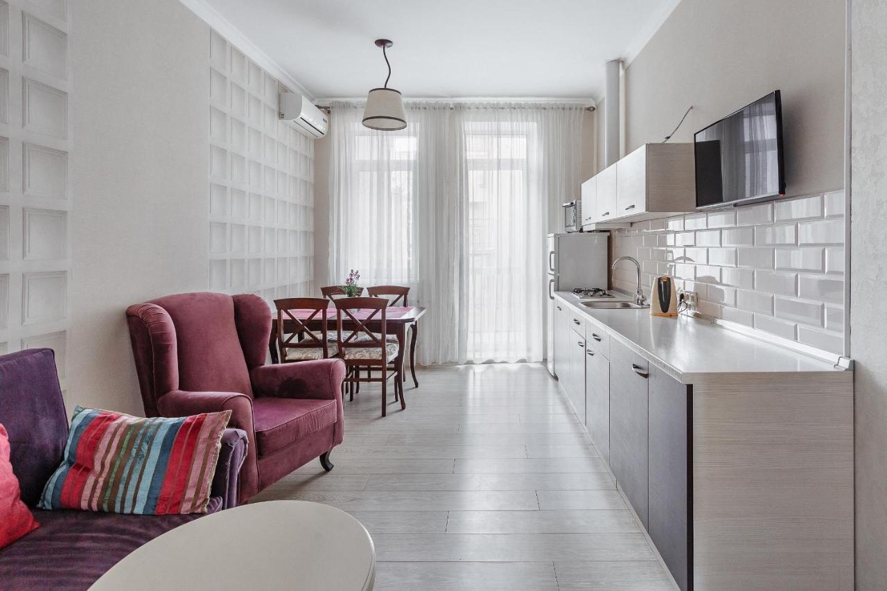 New 2 Bedrooms On Deribasovskay Str Одесса Экстерьер фото